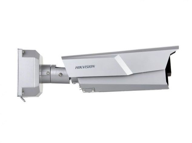 Hikvision iDS-TCM203-A/0832 (850 нм) 2 Мп IP-камера для транспорта с распознаванием номеров автомобилей