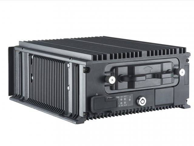 HIKVISION DS-MP7608HN 8-ми канальный IP-видеорегистратор