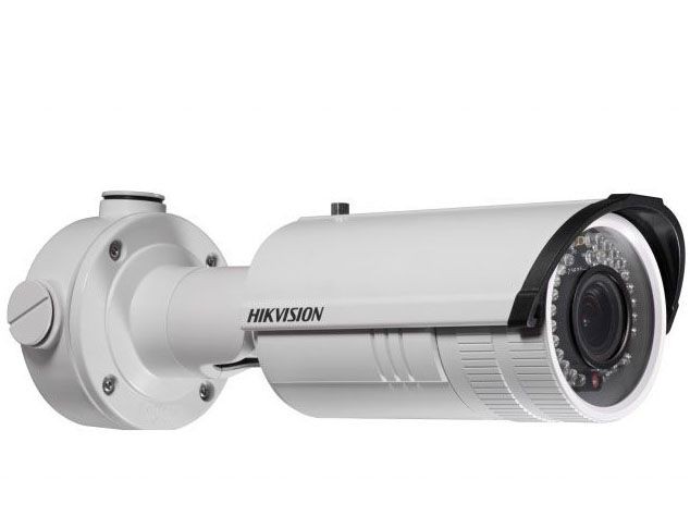 Hikvision DS-2CD2642FWD-IS 4 Мп уличная цилиндрическая IP-камера с ИК-подсветкой до 30 м